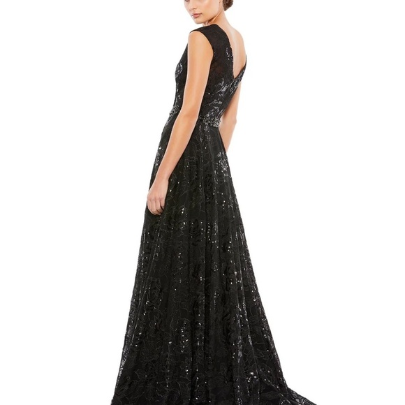 Mac Duggal 12413 NWT EMBROIDERED CAP SLEEVE A LINE DRESS - Picture 2 of 10